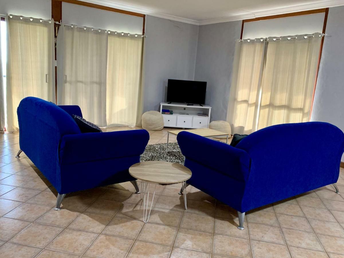 Bee'S Place - 3 Bedroom Home On 10 Acres Of Land With Distant Ocean Views Emu Bay Exterior photo